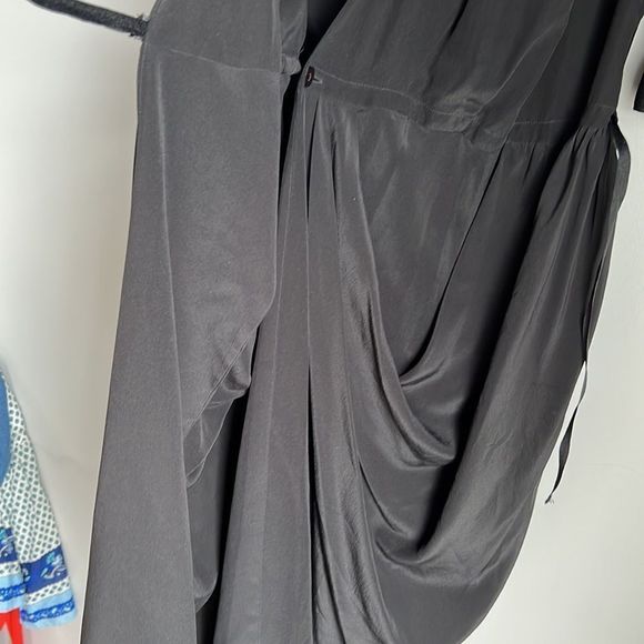 Cos Women's Black 3/4 Sleeve V Neck Midi Full Wrap 100% Silk Dress Size 8 - Picture 8 of 10